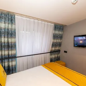 peri-hotel-taksim.istanbul-turkeyhotels.com/