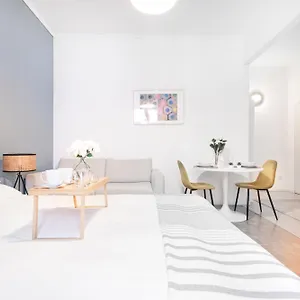 Gorgeous Flat In The Design District Milan