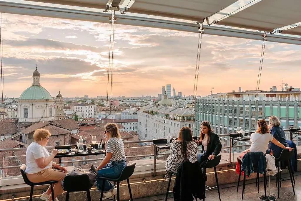 Hotel The Square Milano Duomo - Preferred Hotels & Resorts 4*,