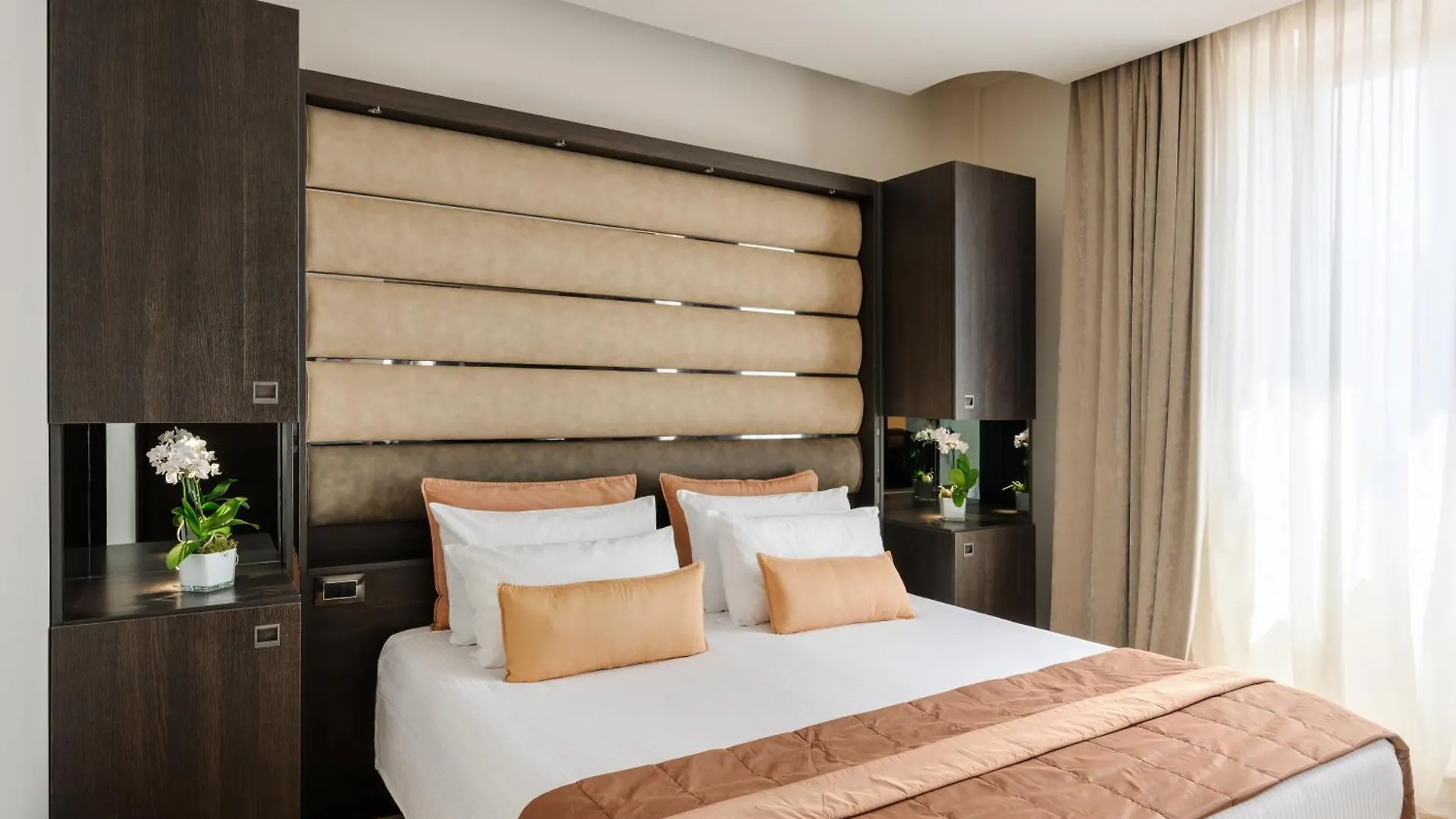 Hotel The Square Milano Duomo - Preferred Hotels & Resorts