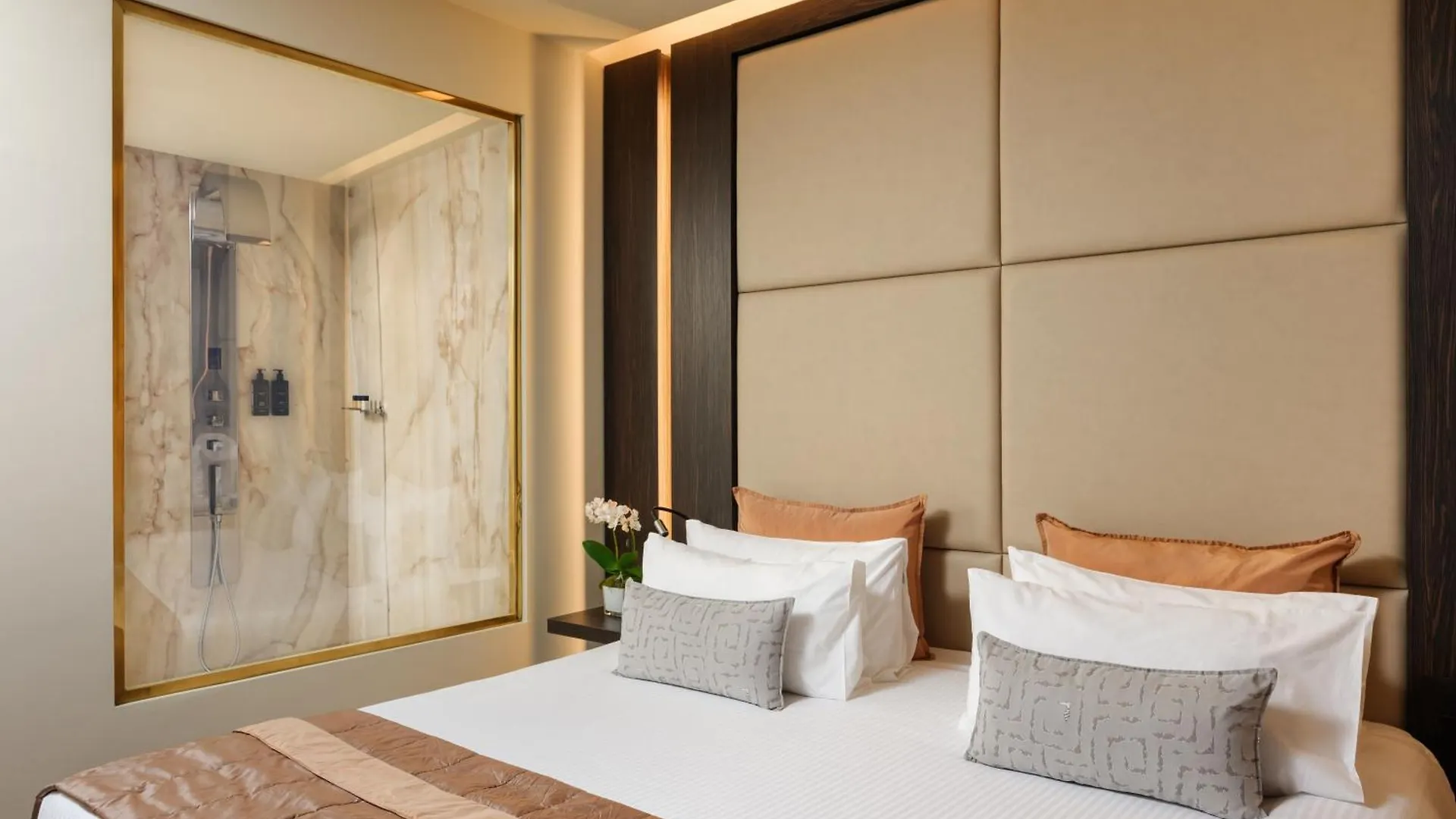 The Square Milano Duomo Hotel 4*,  Italien