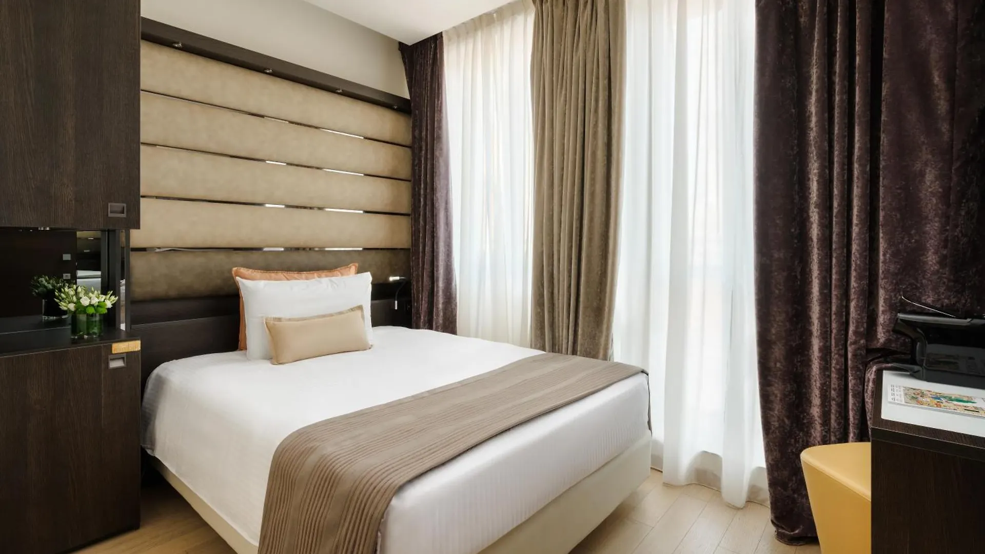 The Square Milano Duomo Hotel