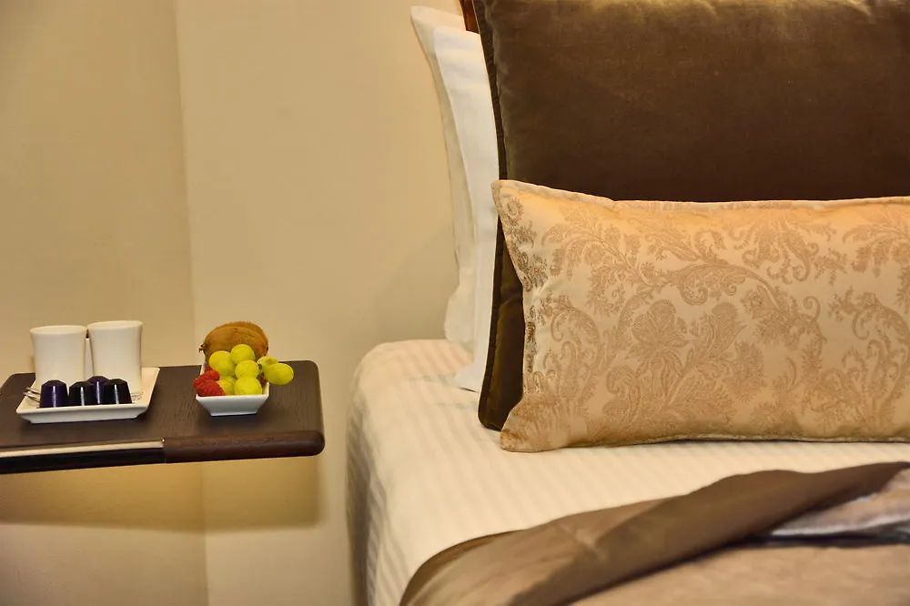 The Square Milano Duomo Hotel